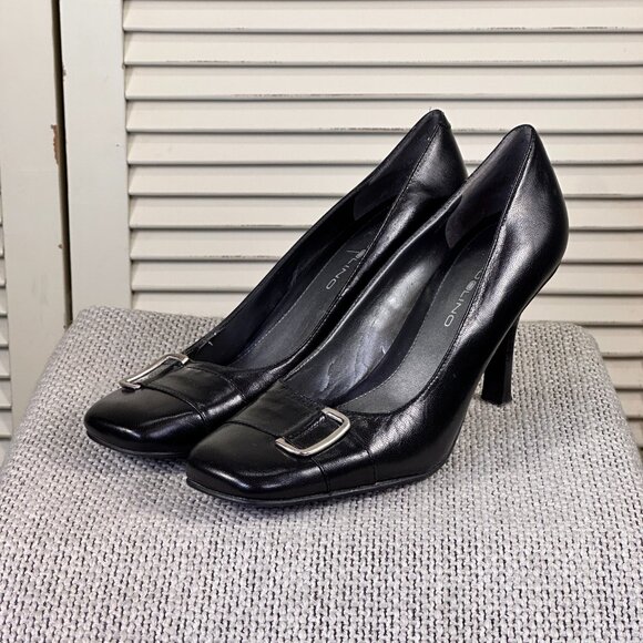 Bandolino "Flawless" Black Leather 3" Square Toe Heel w/ Buckle Accent Size 6.5 - Picture 3 of 8